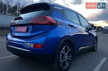 Хэтчбек Opel Ampera-e 2020 в 