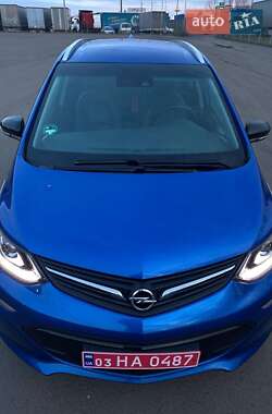 Хэтчбек Opel Ampera-e 2020 в 
