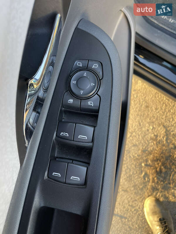 Хэтчбек Opel Ampera-e 2017 в Луцке фото 20 Хэтчбек Opel Ampera-e 2017 в Луцке