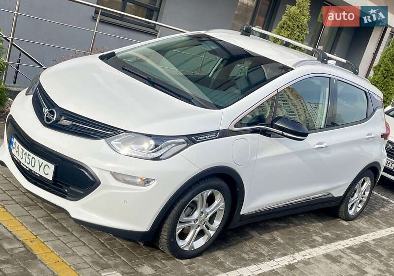 Opel Ampera-e 2019
