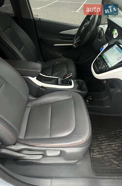 Хэтчбек Opel Ampera-e 2017 в 
