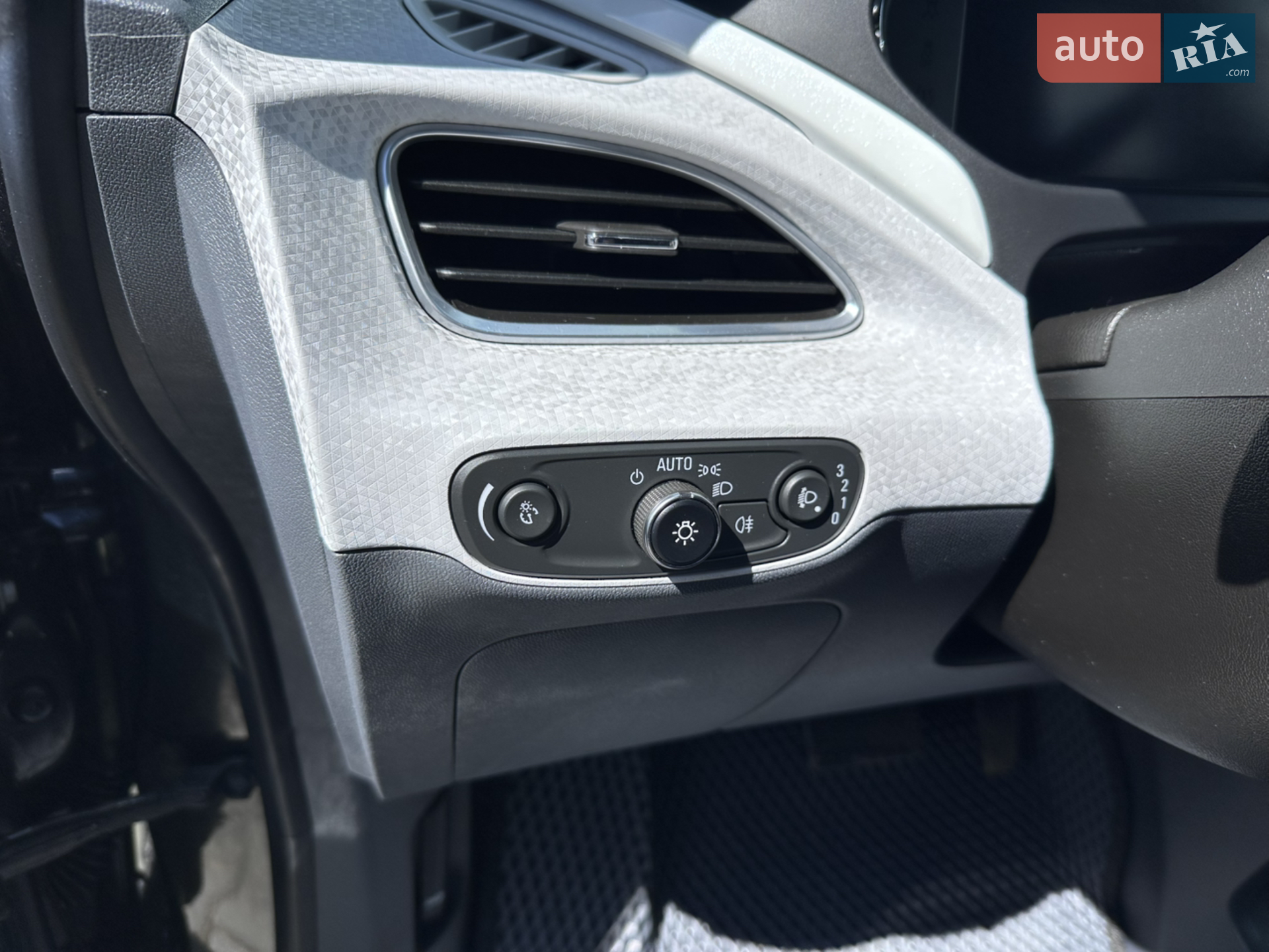 2019 Opel Ampera - мініатюра 9