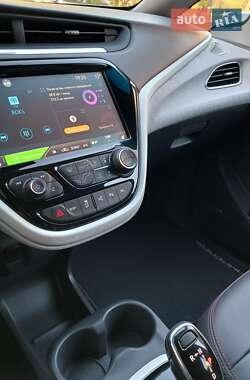 Хэтчбек Opel Ampera-e 2019 в 