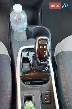 Хэтчбек Opel Ampera-e 2019 в 