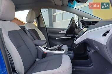 Хэтчбек Opel Ampera-e 2019 в 