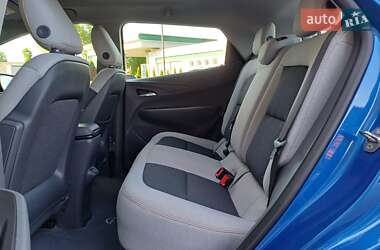 Хэтчбек Opel Ampera-e 2019 в 