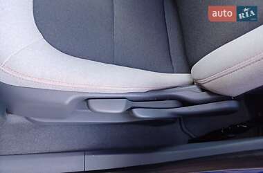 Хэтчбек Opel Ampera-e 2019 в 