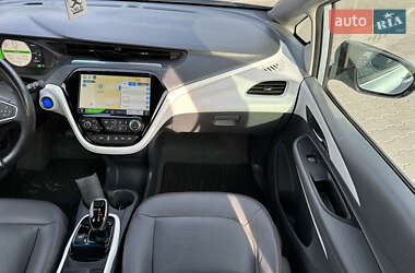 Хэтчбек Opel Ampera-e 2017 в 