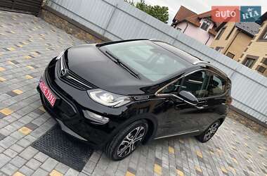 Хэтчбек Opel Ampera-e 2020 в 