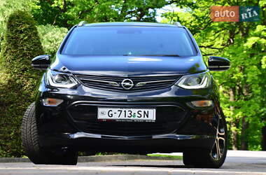 Хэтчбек Opel Ampera-e 2020 в 