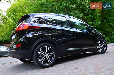Хэтчбек Opel Ampera-e 2020 в 