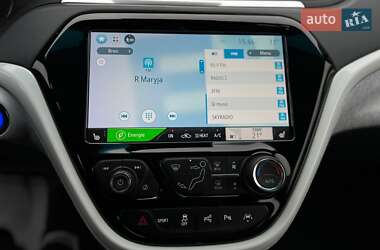 Хэтчбек Opel Ampera-e 2020 в 