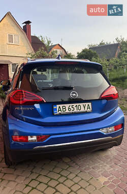 Хэтчбек Opel Ampera-e 2019 в 