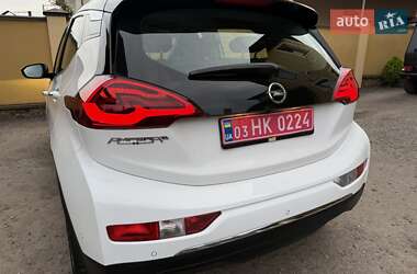 Хетчбек Opel Ampera-e 2020 в 