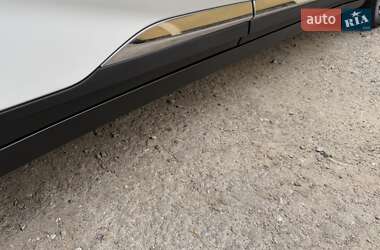 Хетчбек Opel Ampera-e 2020 в 