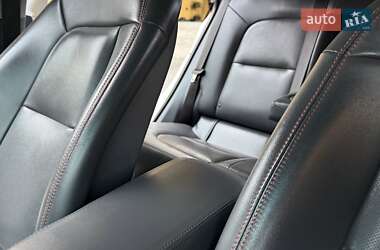 Хетчбек Opel Ampera-e 2020 в 