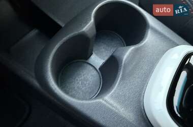Хетчбек Opel Ampera-e 2020 в 
