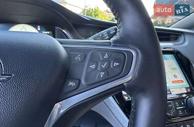 Хетчбек Opel Ampera-e 2020 в 