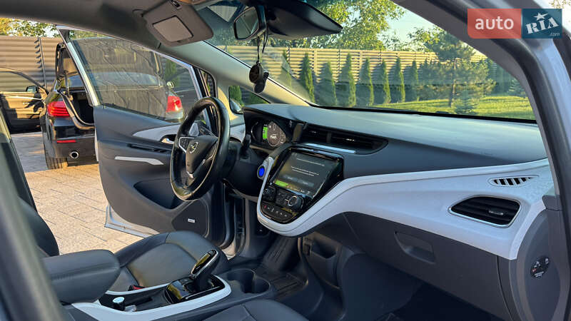 Хэтчбек Opel Ampera-e 2018 в Луцке фото 19 Хэтчбек Opel Ampera-e 2018 в Луцке