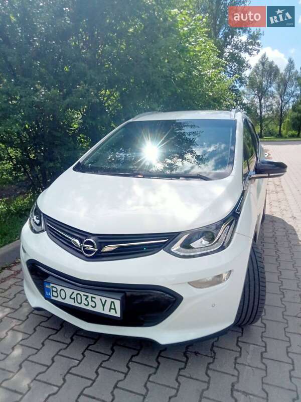 Хетчбек Opel Ampera-e 2018 в Тернополі