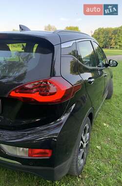 Хэтчбек Opel Ampera-e 2020 в 