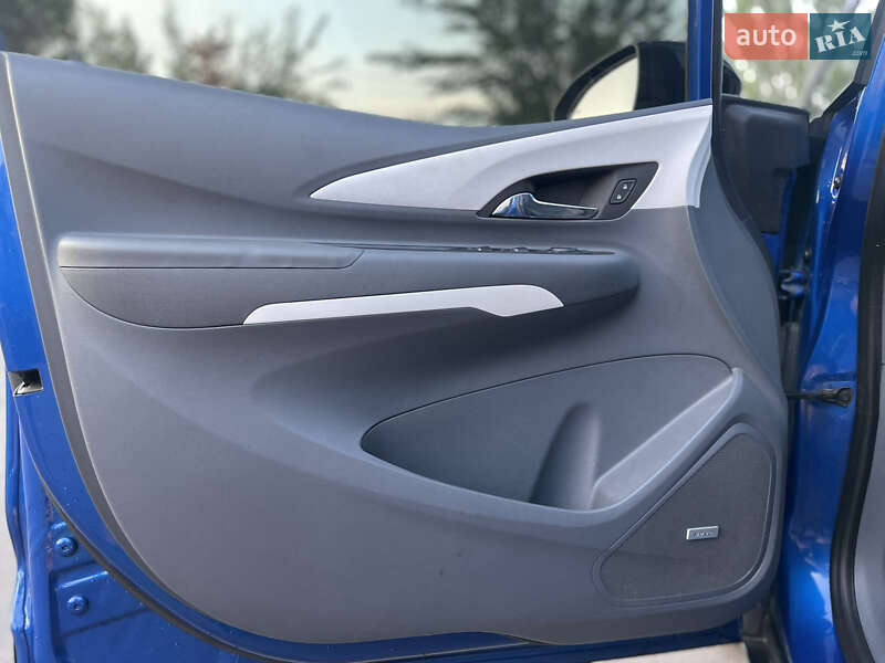 Хэтчбек Opel Ampera-e 2017 в Кривом Роге