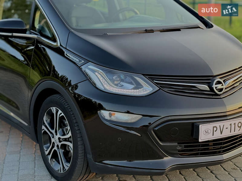 Хэтчбек Opel Ampera-e 2017 в Радивилове