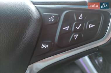 Хэтчбек Opel Ampera-e 2018 в 