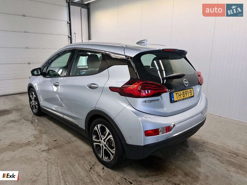 Хэтчбек Opel Ampera-e 2018 в Каменке-Бугской