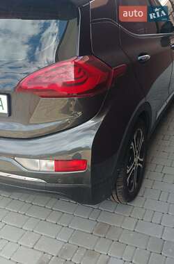 Хэтчбек Opel Ampera-e 2019 в 