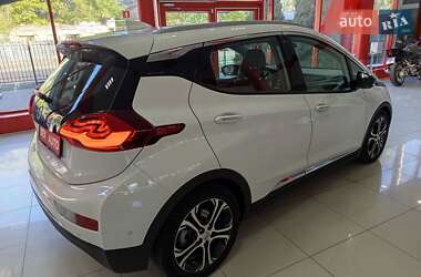 Хэтчбек Opel Ampera-e 2019 в 
