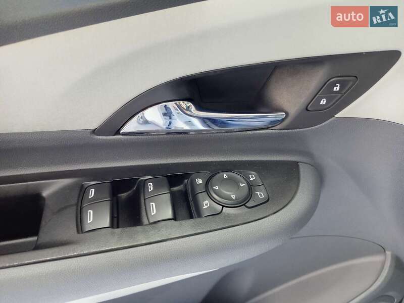 Хетчбек Opel Ampera-e 2019 в Одесі фото 18 Хетчбек Opel Ampera-e 2019 в Одесі