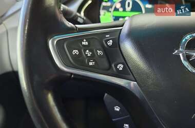 Хэтчбек Opel Ampera-e 2019 в 
