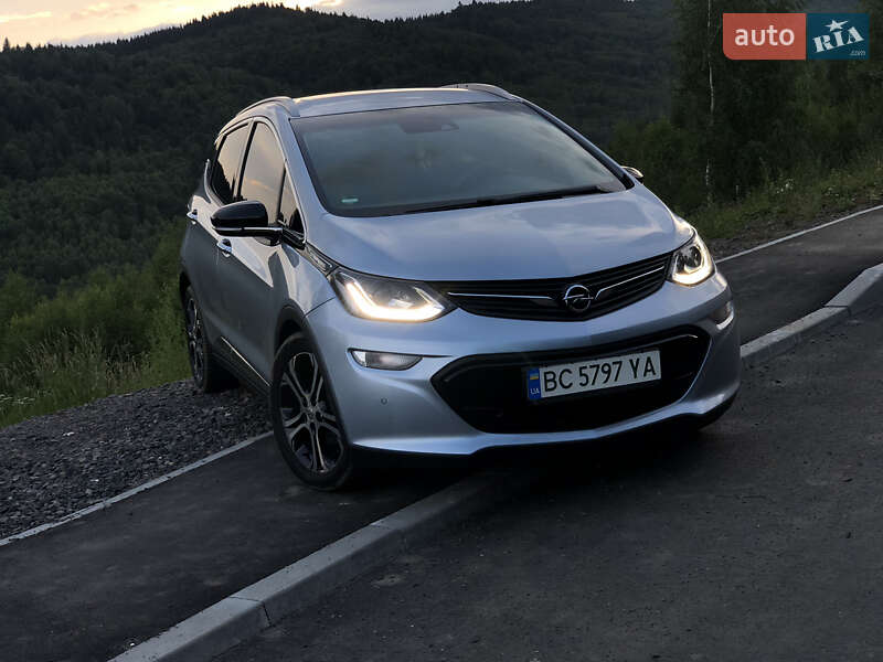 Хетчбек Opel Ampera-e 2018 в Дрогобичі