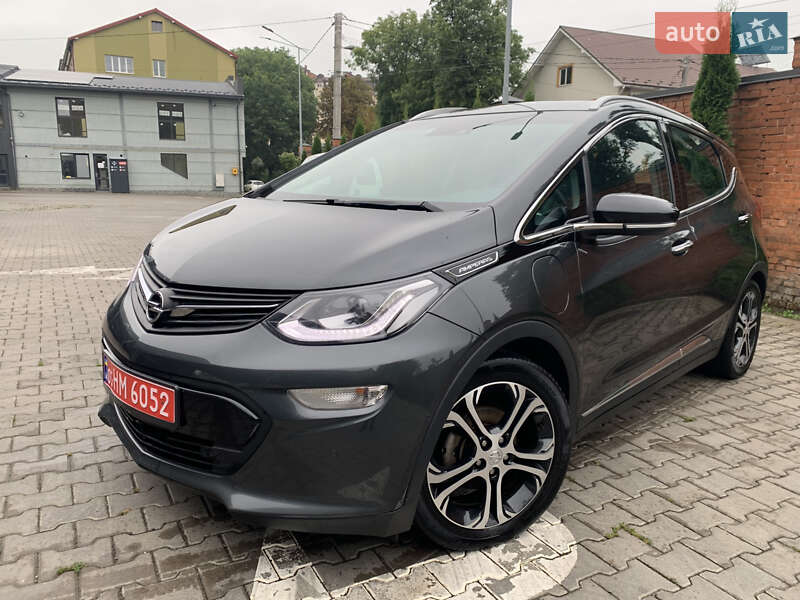 Хэтчбек Opel Ampera-e 2017 в 
