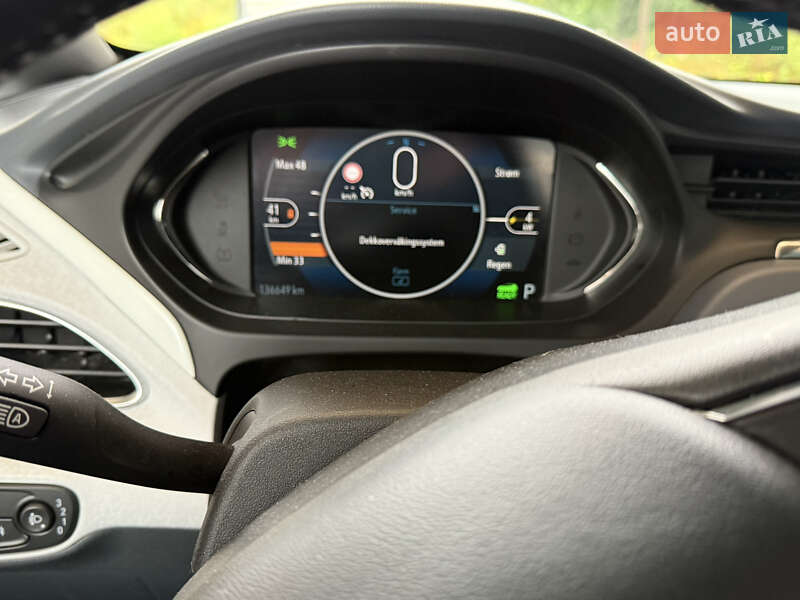Хэтчбек Opel Ampera-e 2017 в Львове