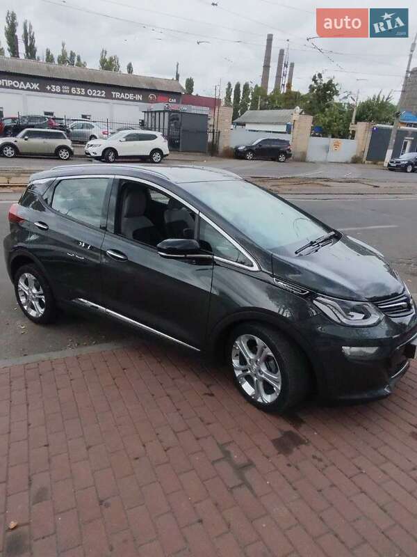 Хэтчбек Opel Ampera-e 2019 в Киеве