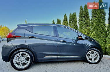 Хэтчбек Opel Ampera-e 2020 в 
