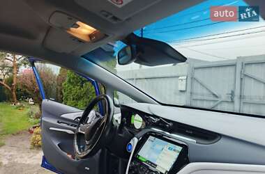 Хетчбек Opel Ampera-e 2018 в  фото 18 Хетчбек Opel Ampera-e 2018 в