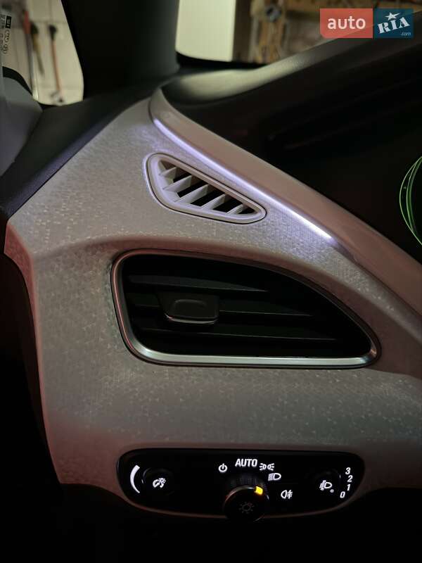 Хэтчбек Opel Ampera-e 2020 в Черновцах