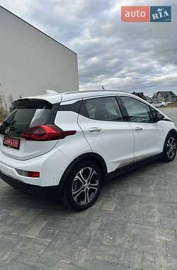 Хэтчбек Opel Ampera-e 2018 в 