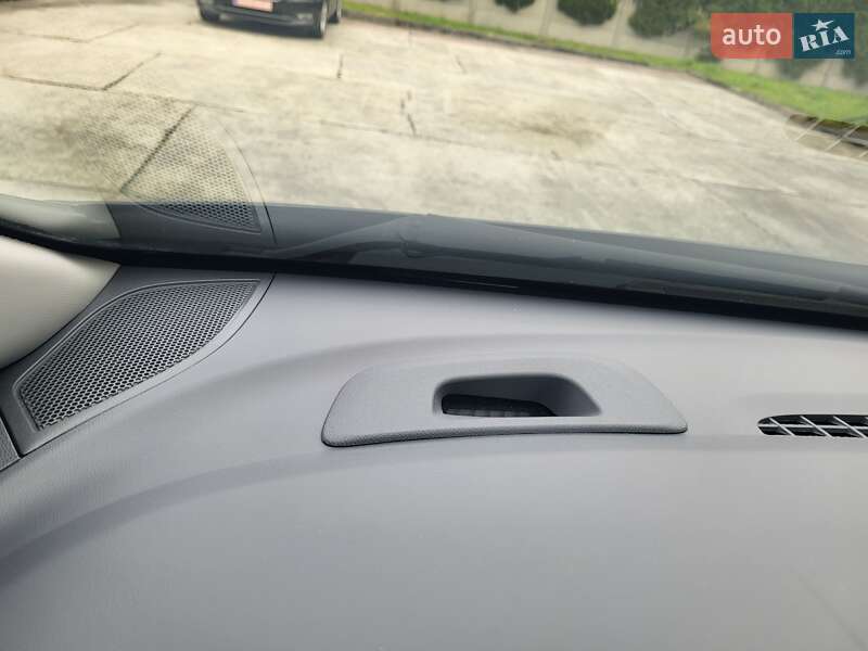 Хэтчбек Opel Ampera-e 2019 в Долине фото 27 Хэтчбек Opel Ampera-e 2019 в Долине