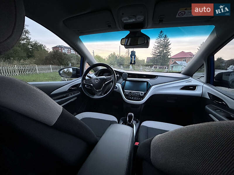 Хетчбек Opel Ampera-e 2018 в Борщеві фото 24 Хетчбек Opel Ampera-e 2018 в Борщеві