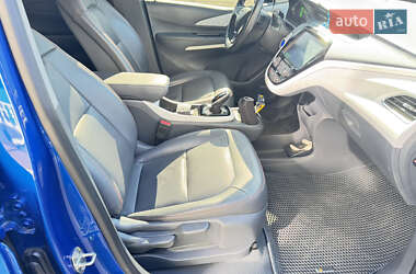 Хэтчбек Opel Ampera-e 2019 в 
