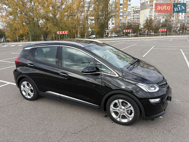 Хэтчбек Opel Ampera-e 2020 в Киеве фото 19 Хэтчбек Opel Ampera-e 2020 в Киеве