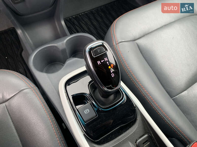 Хэтчбек Opel Ampera-e 2017 в Коломые фото 42 Хэтчбек Opel Ampera-e 2017 в Коломые