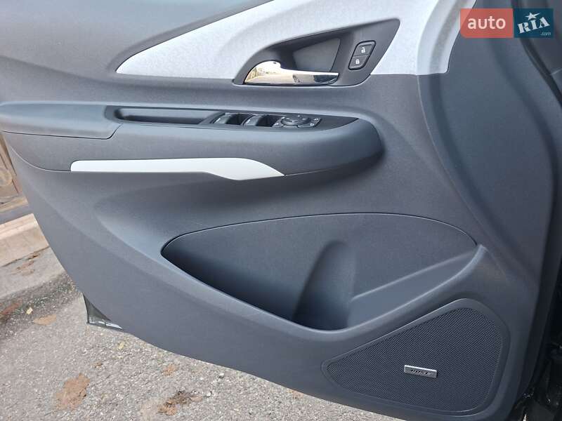 Хэтчбек Opel Ampera-e 2020 в Виннице