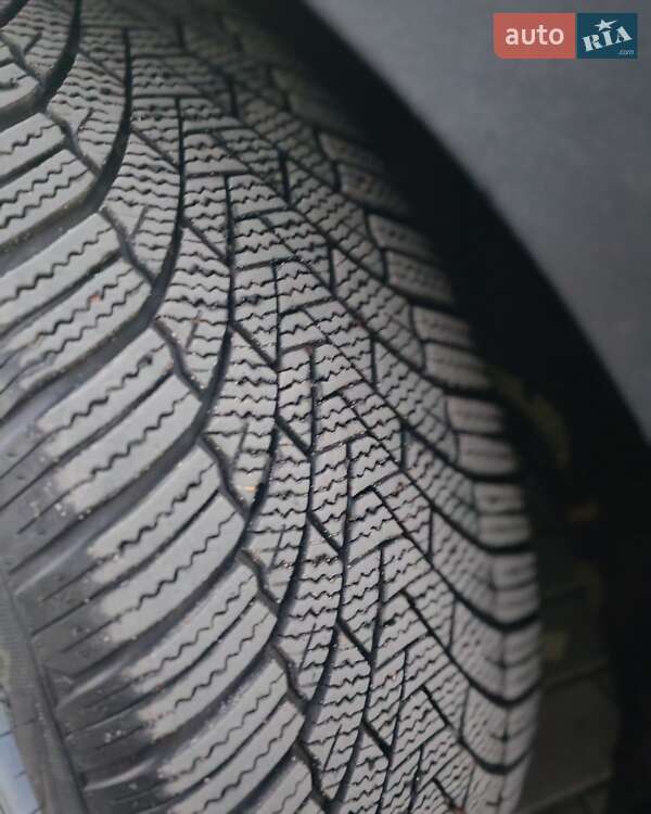 Хэтчбек Opel Ampera-e 2017 в Ровно