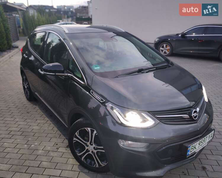 Хэтчбек Opel Ampera-e 2017 в Ровно