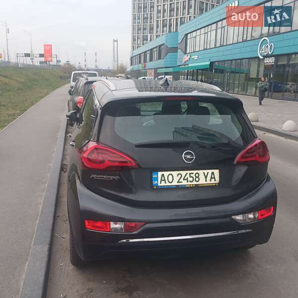 Хэтчбек Opel Ampera-e 2018 в Киеве